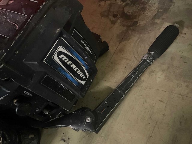 Mercury - 9,8 pk - buitenboordmotor - afbeelding 4 van  5
