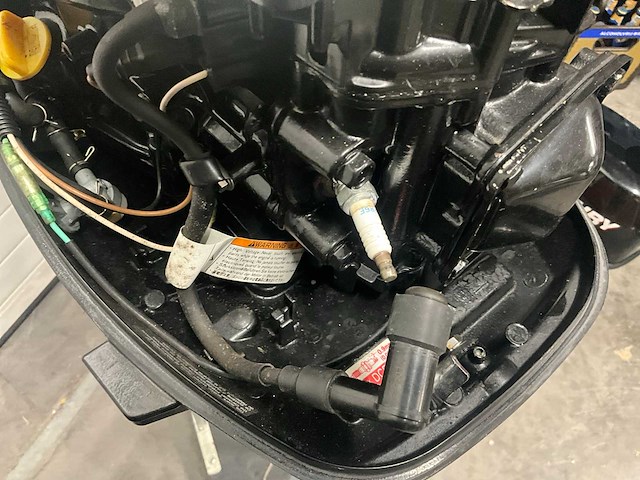 Mercury - kortstaart - 4 pk me4m4st - 4-tak - buitenboordmotor - afbeelding 14 van  26