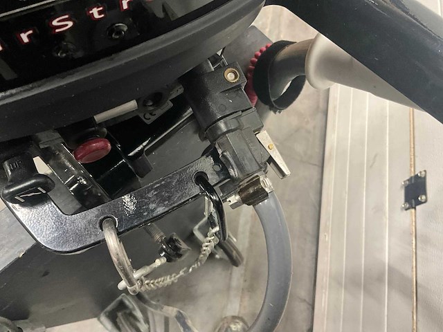 Mercury - kortstaart - 4 pk me4m4st - 4-tak - buitenboordmotor - afbeelding 6 van  19