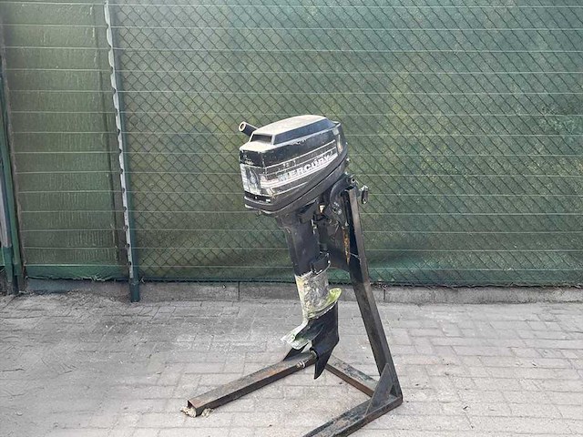 Mercury - langstaart - 8 pk - 2-takt - buitenboordmotor - afbeelding 1 van  2