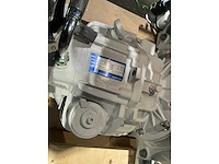 Mercury 115 hp inboard diesel inboard mr504. 2.0l marine engine - afbeelding 9 van  12