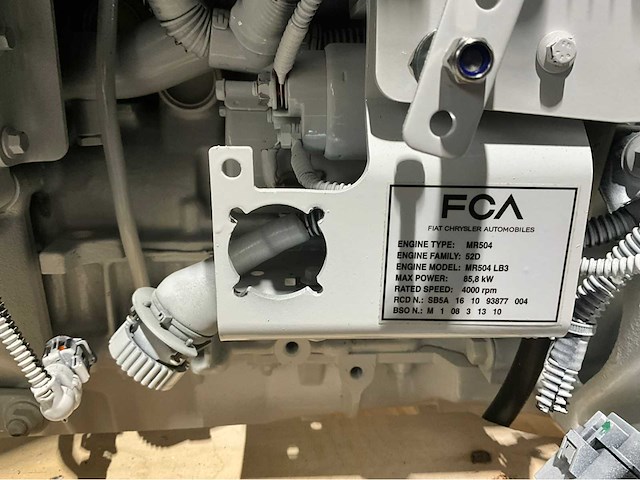 Mercury 115 hp inboard diesel inboard mr504. 2.0l marine engine - afbeelding 12 van  12