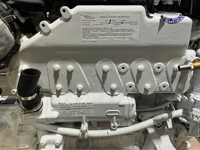 Mercury 115 hp inboard diesel inboard mr504. 2.0l marine engine - afbeelding 10 van  12