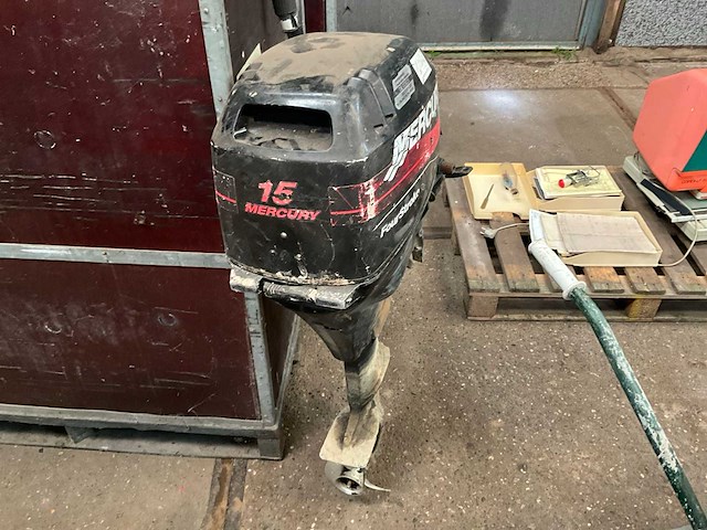 Mercury 15pk fourstroke buitenboordmotor - afbeelding 2 van  7