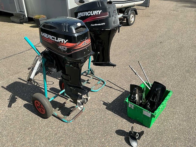 Mercury 2+4 stroke 40pk buitenboordmotor (2x) - afbeelding 29 van  30