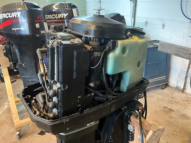 Mercury 50 pk buitenboordmotor - afbeelding 11 van  11