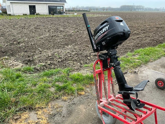 Mercury 6pk fourstroke buitenboordmotor - afbeelding 1 van  9