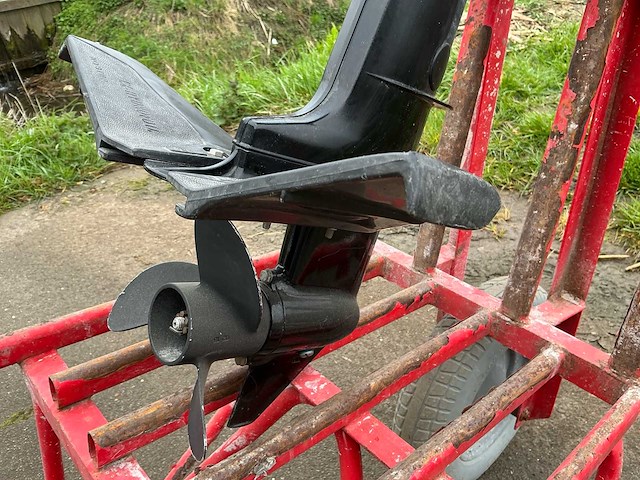 Mercury 6pk fourstroke buitenboordmotor - afbeelding 5 van  9