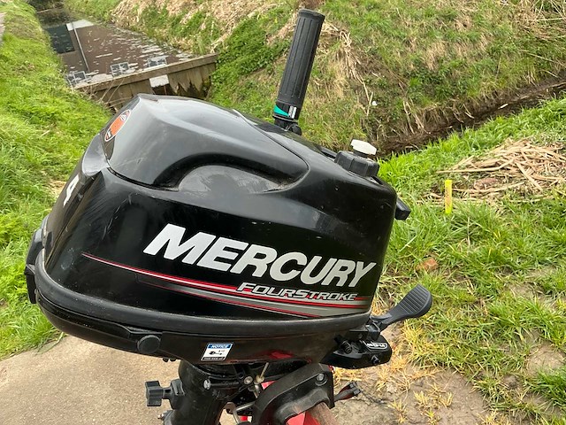 Mercury 6pk fourstroke buitenboordmotor - afbeelding 7 van  9