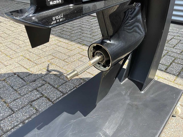 Mercury 80l 4s buitenboordmotor - afbeelding 3 van  7