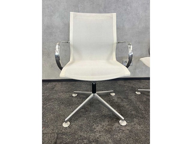 Mercury asis - 3x draaibare design conferentiestoel - afbeelding 6 van  7