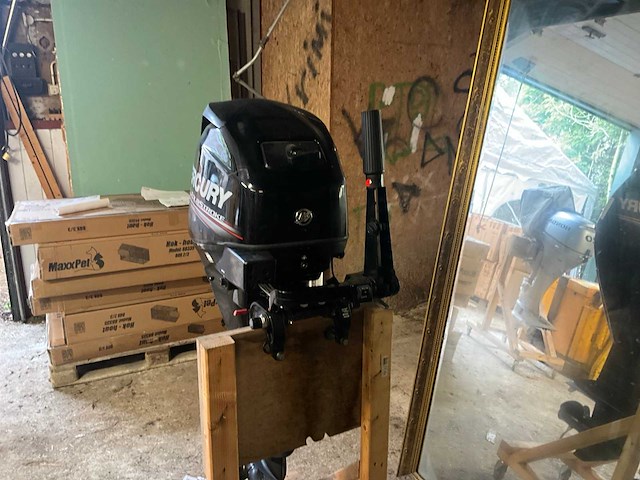 Mercury f25ml buitenboordmotor - afbeelding 6 van  8