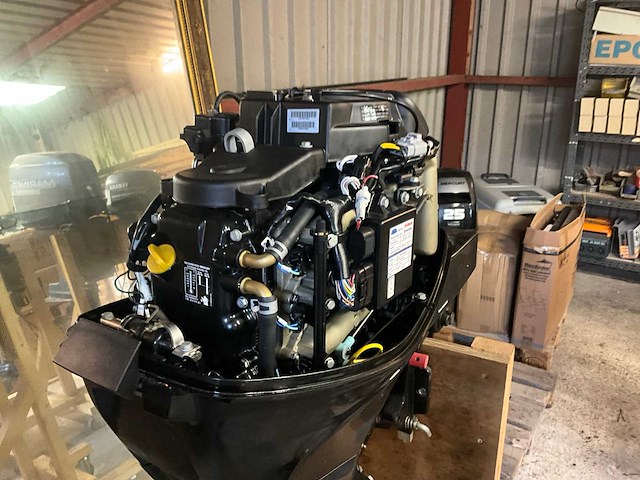 Mercury f25ml buitenboordmotor - afbeelding 8 van  8