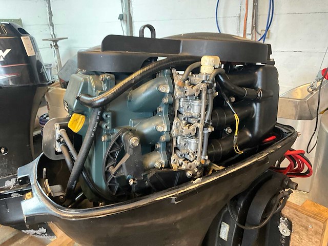 Mercury fourstroke 40elpt 4s buitenboordmotor - afbeelding 3 van  13