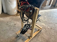 Mercury fourstroke 40elpt 4s buitenboordmotor - afbeelding 10 van  13