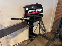 Mercury kortstaart buitenboordmotor - afbeelding 1 van  5