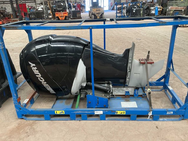 Mercury rm5 verado buitenboordmotor - afbeelding 2 van  6