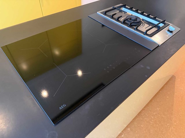 Mereno - keuken met miele apparatuur - afbeelding 18 van  38