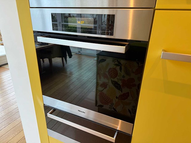 Mereno - keuken met miele apparatuur - afbeelding 25 van  38