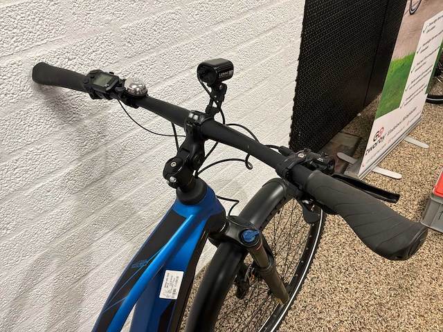 Merida ebig tour 600 elektrische damesfiets - 43 cm. - afbeelding 6 van  7