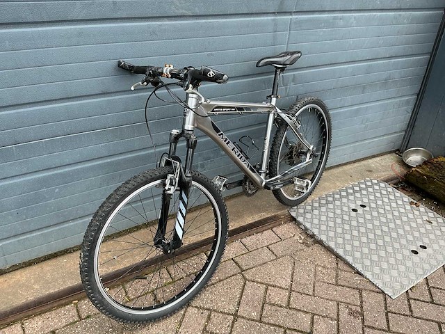 Merida matts sport 700 mountainbike - afbeelding 1 van  10