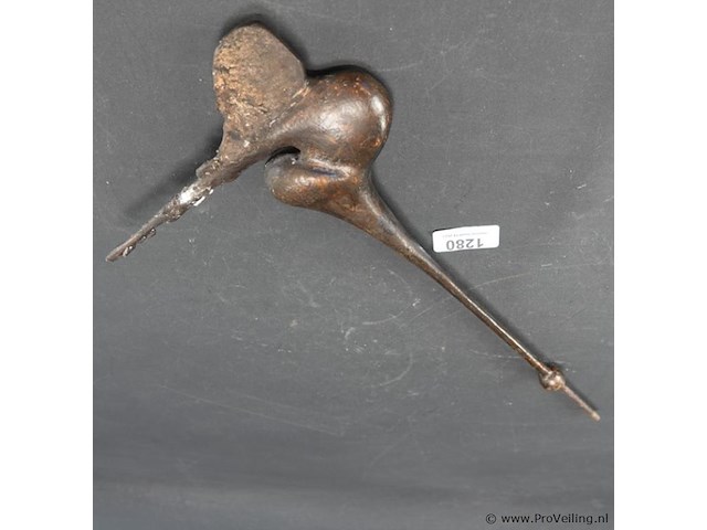 Merkwaardige houten sculptuur - afbeelding 1 van  5