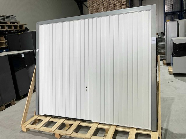 Merlin garagedeur - afbeelding 2 van  9