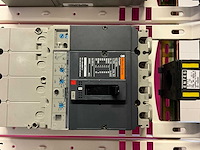 Merlin gerin compact mccb stroomonderbreker - afbeelding 6 van  11