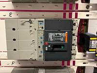 Merlin gerin compact mccb stroomonderbreker - afbeelding 9 van  11