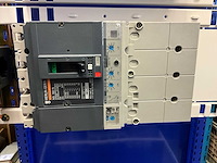 Merlin gerin compact mccb stroomonderbreker - afbeelding 7 van  12