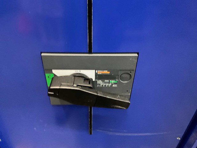 Merlin gerin compact mccb stroomonderbreker - afbeelding 12 van  12