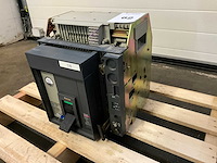 Merlin gerin compact ns 1600 h circuit breker - afbeelding 1 van  6