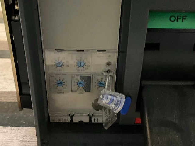 Merlin gerin compact ns 1600 h circuit breker - afbeelding 5 van  6