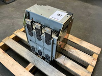 Merlin gerin compact ns 1600h 1600a circuit breaker - afbeelding 3 van  5