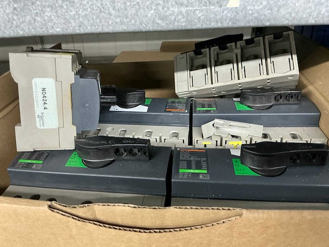 Merlin gerin ins160 schakelaar (5x) - afbeelding 9 van  9