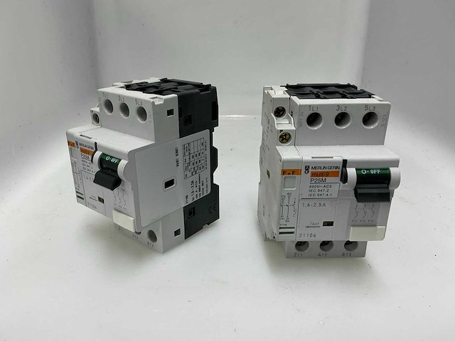 Merlin gerin multi 9 motorbeveiligingsschakelaar (28x) - afbeelding 1 van  8