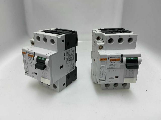 Merlin gerin multi 9 motorbeveiligingsschakelaar (45x) - afbeelding 1 van  9