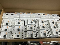 Merlin gerin multi 9 motorbeveiligingsschakelaar (55x) - afbeelding 5 van  7