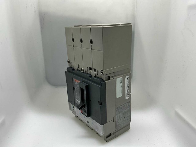 Merlin gerin ns160 n 3p+n compact circuit breaker (5x) - afbeelding 3 van  8