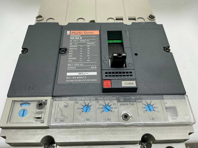 Merlin gerin ns160 n 3p+n compact circuit breaker (6x) - afbeelding 5 van  8