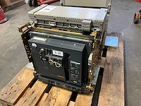 Merlin gerin nw 25 ha/ 2500 a breaker - afbeelding 1 van  5