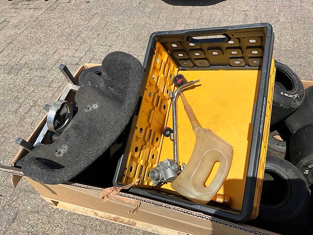 Merlin kart (2x) - afbeelding 17 van  17