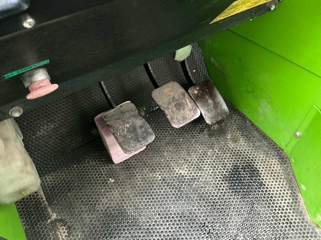 Merlo - 1994 - roto 30-13 - verreiker - afbeelding 10 van  68