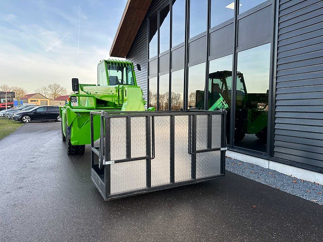 Merlo r30.16 roterende verreiker met manbak tzg-62-v - afbeelding 42 van  44