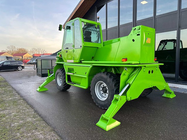 Merlo r30.16 roterende verreiker met manbak tzg-62-v - afbeelding 5 van  44