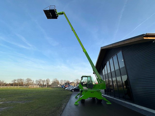 Merlo r30.16 roterende verreiker met manbak tzg-62-v - afbeelding 9 van  44