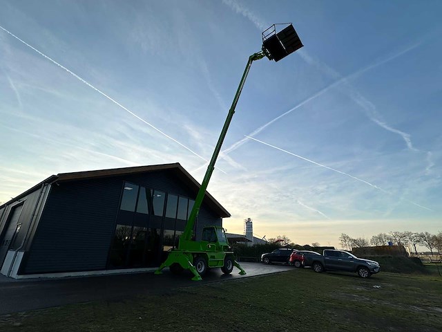 Merlo r30.16 roterende verreiker met manbak tzg-62-v - afbeelding 10 van  44