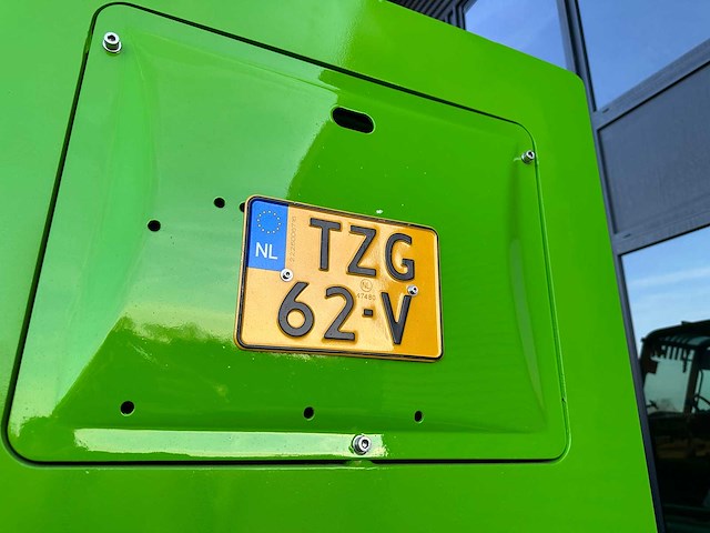 Merlo r30.16 roterende verreiker met manbak tzg-62-v - afbeelding 16 van  44