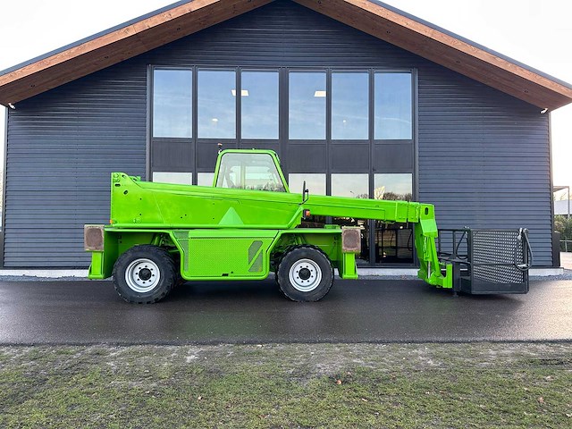 Merlo r30.16 roterende verreiker met manbak tzg-62-v - afbeelding 42 van  44