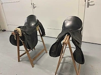 Merovech zadel (2x)